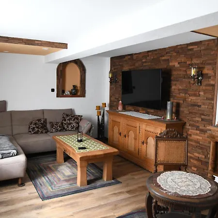 Knusperhaeuschen Apartamento Monschau